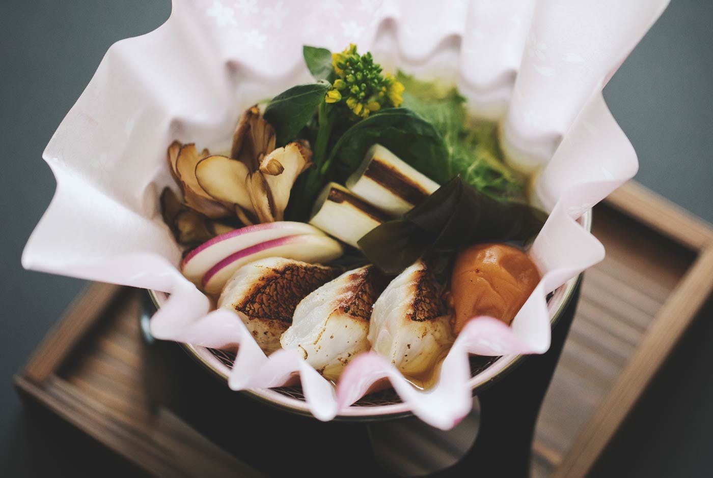 Red snapper and seasonal vegetables hot pot